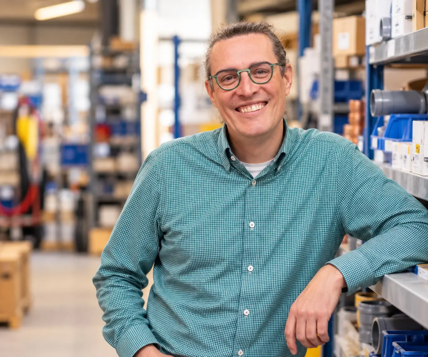 Jeroen Gerrits van &IMPACT in een technisch bedrijf